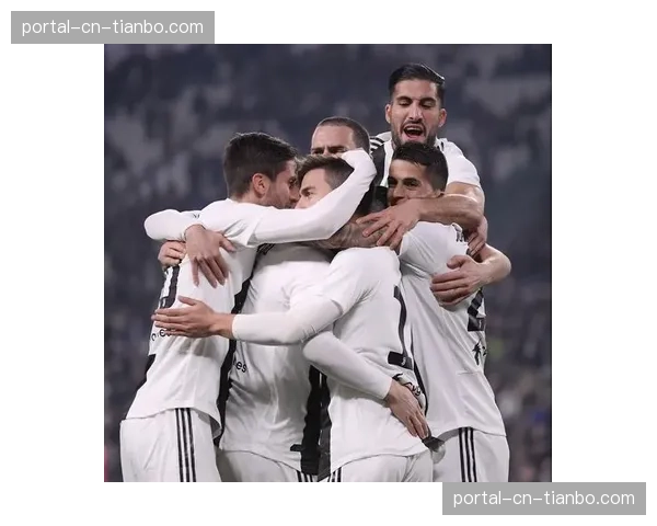 告别时刻：39岁博努奇在弗罗西诺内主场完成意甲最后一舞