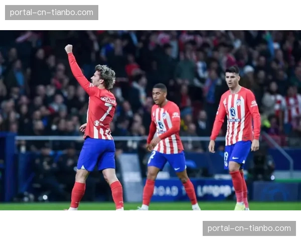 格列兹曼组织反击，马竞高效防反战术克制巴萨控球体系